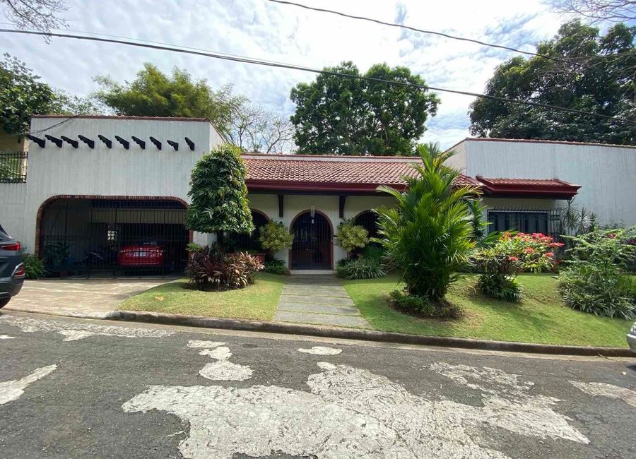 Don Celso Tuason Avenue, Dela Paz, Antipolo, Rizal
