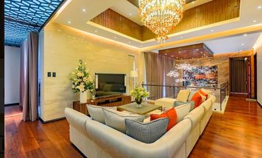 Modern House and Lot for Sale at Multinational Village, Parañaque City