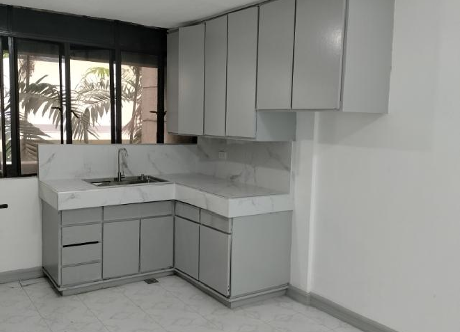 73sqm Newly renovated Condo W/ Parking FOR LEASE in Yulo Plaza ...