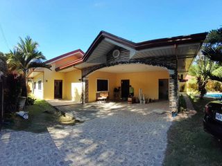 House and Lot with Swimming Pool  ID 14899