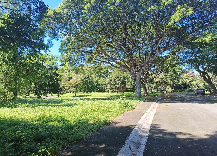 Manchester Lane, Promenade, Santo Domingo, Santa Rosa, Laguna image 2
