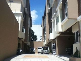 Townhouse for Rent near Banawe, Quezon City