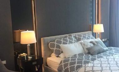 1 Bedroom Unit at Trump Tower, Makati City with Parking For Sale