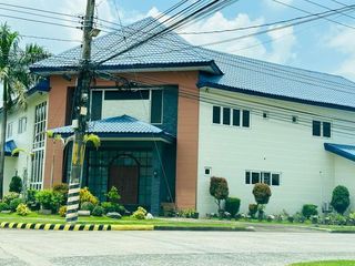 ✨Spacious House and lot for rent with 10 bedrooms and pool in Hensonville