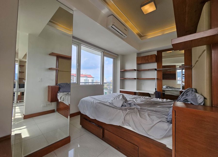 For sale: Large Studio Condominium Unit, Calyx Residences Cebu | Lamudi ...
