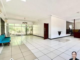 Blue Ridge House and Lot for Sale! Quezon City, Metro Manila