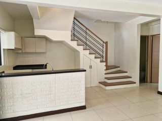 PN56302 House For Rent in Fairview COMMONWEALTH nr Ever Gotesco !