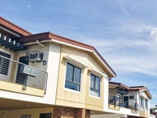 3BR Townhouse for Rent at Woodsville Residences, Parañaque City