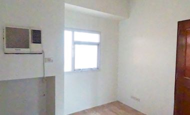 RFO Furnished 3BR w/ Balcony & Parking FOR SALE at One Gateway Place Mandaluyong