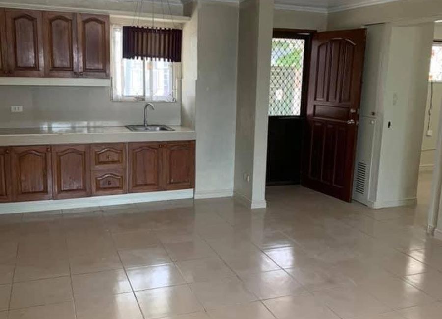 Daffodil Street, Esla Urban Homes, Santo Domingo, Cainta, Rizal image 2