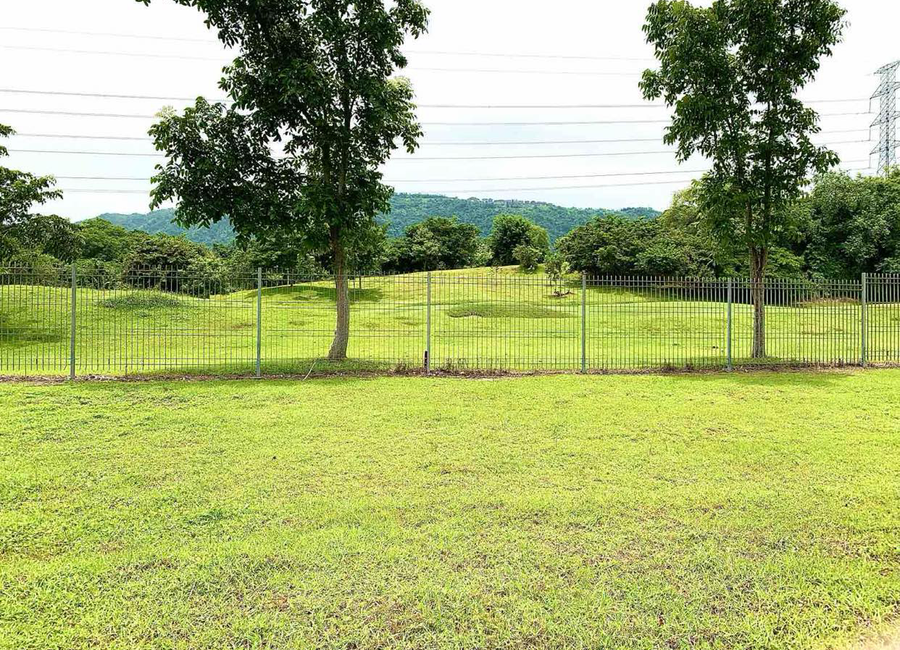 Lake Fairways Drive, Tranca, Talisay, Batangas