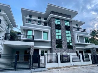 Brand New 3 Storey Townhouse For Daily Rent near SM Lanang, Davao City