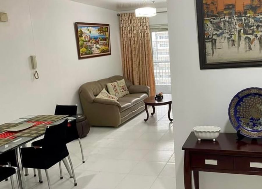 Affordable 49 SQM 1 Bedroom Condominium Columns Ayala Condo Tower 2 ...