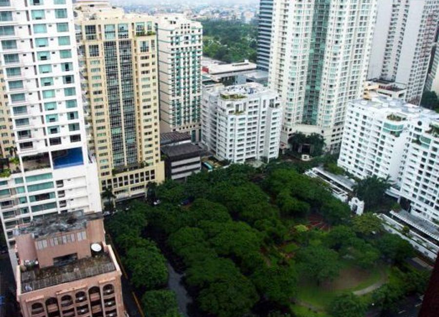 Commercial Building for Sale in Legazpi Village, Makati City, Great ...