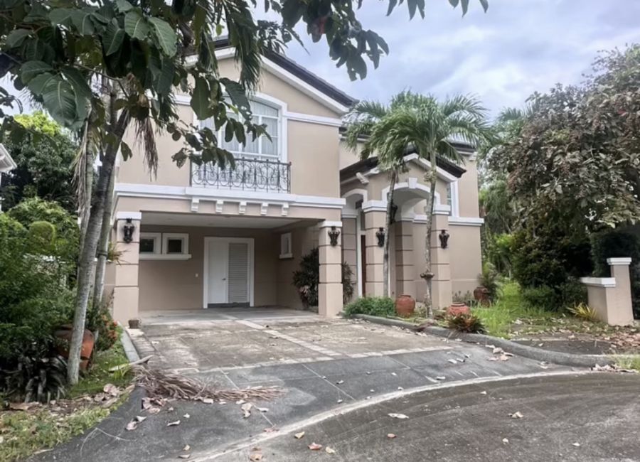 LIIP Avenue, Laguna International Industrial Park, Mamplasan, Biñan, Laguna