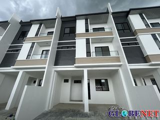 3 Bedroom Townhouse in Acropolis Talamban