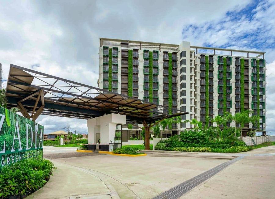 Grasslands Drive, Santo Domingo, Santa Rosa, Laguna image 2