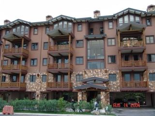Tagaytay Highland Woodridge Condominium