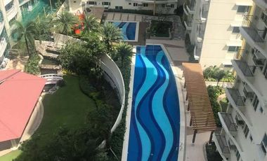 PALM BEACH VILLAS 2BR CONDO UNIT FOR RENT in Macapagal , Pasay city