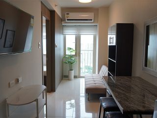 For Rent: Family Suite w/ Balcony at Coast Residences Tower 1, Roxas Blvd, Pasay