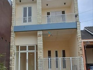 Dijual Rumah Siap Huni 2 Lantai di Perumahan Ndalem Singosaren, Tamanharjo, Singosari Malang