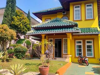 Villa 5 Kamar Kolam Renang Harga Dibawah Pasar Puncak Cipanas