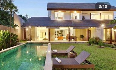 DIJUAL VILLA MEWAH DI TEGAL CUPEK BUMBAK KEROBOKAN KUTA