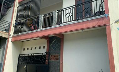 Kos aktif putra area UNS type 200/100m 12kamar +km dalam