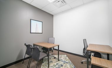 Regus - Menara Caraka (Kantor Pribadi 5 Orang)