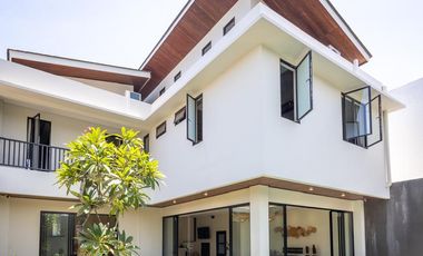 For Sale Brand New 3 Bedroom Luxurious Villa with Sea View