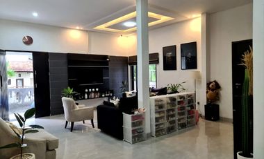 Rumah Di Taman Griya Jimbaran,Bali