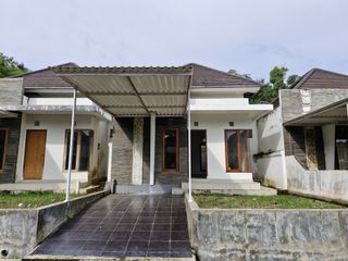 RUMAH SIAP HUNI DALAM CLUSTER BEBAS BANJIR DI TABANAN