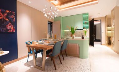 Elevee Condominium with Forest Park 4ha, Playground for your Pet, Spacious Room and Healthy Green Living for you and family.