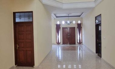 Rumah Bagus dan luas di Kavling Marinir Pondok Kelapa Jaktim