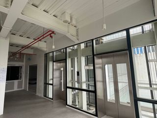 Ruang Kantor Gedung Cokro 3 Lantai Available Lokasi Prime
