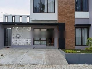 Rumah 2 Lantai Greenpark Residence