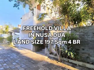 Villa Strategis 2 Lantai di Nusa Dusa Kuta Selatan Bali