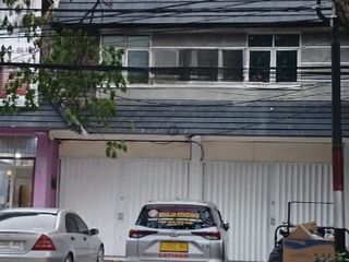 Jual Ruko Gandeng 2 siap pakai Pinggir jalan raya Gandaria Jaksel
