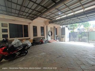 Kantor di Dekat LRT dan Busway Gatot Subroto Belakang Synthesis