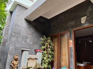 Dijual Exclusive Rumah Dengan Pool Denpasar Barat