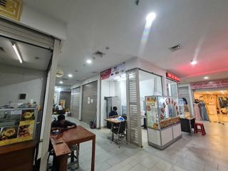 Dijual Kios Madison Park dekat Central Park, Taman Anggrek, perkantoran, kampus, RS, tol