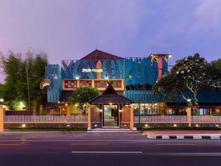 hotel bintang strategis konsep unik tengah kota jogja prawirotaman