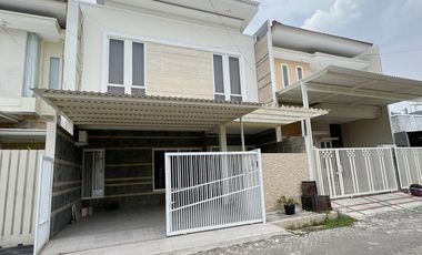 DIJUAL RUMAH MODERN MINIMALIS 2 LANTAI (SIAP TINGGAL)
