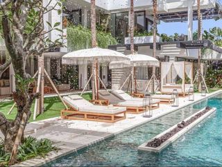 BRAND NEW MEDITERANIANE LUXURY VILLA