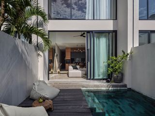 Modern and Stylish 3-Bedroom Townhouse in Prime Umalas Location