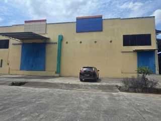 GUDANG SEWA LOADING DOCK COCOK UNTUK USAHA DISTRIBUTOR WORKSHOP