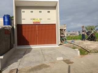 Ruko pinggir Jln Trusan Villa Bandung Indaj