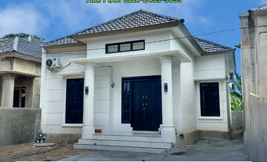 Dijual Rumah Classic di Pango Raya Dibelakang Kantor PUPR - Hanya 300 Meter ke Jalan Raya!