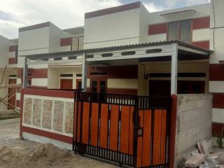 Rumah Murah 150 juta jalan kaki ke stasiun krl free canopy