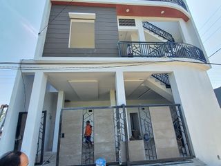 RUMAH KOST 3LT BUMI MARINA JL UTAMA DEKAT ITS HANG TUAH